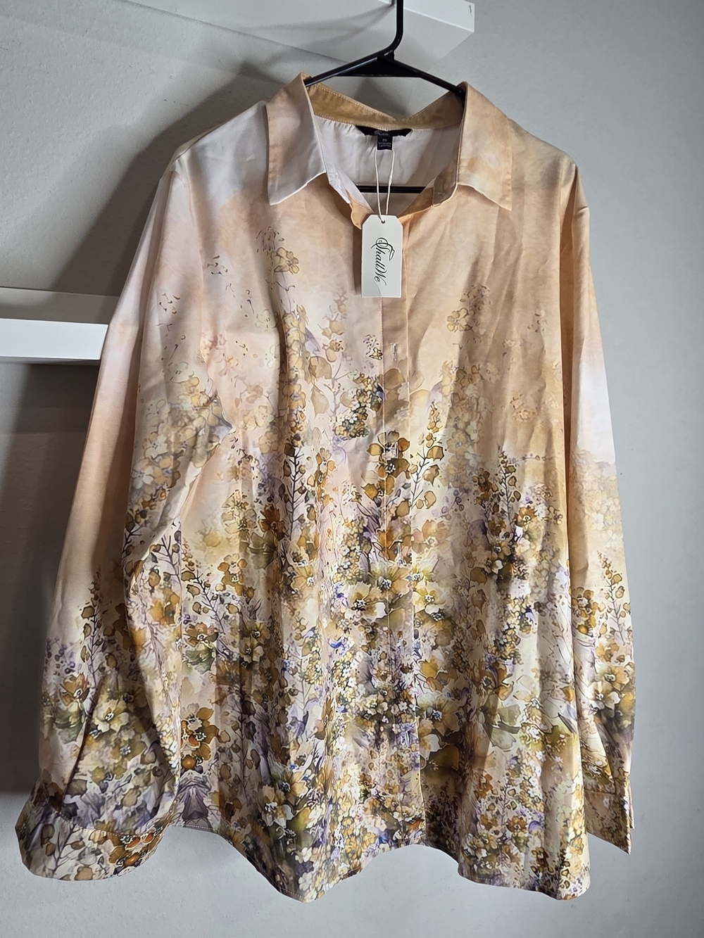 Shall We Floral Button-Down Shirt in Peach & Cream